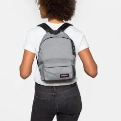 EASTPAK Sac à Dos Mini 1 Compartiment Gris Orbit XS Sunday Grey 10 EASTPAK Sac à Dos Mini 1 Compartiment Gris Orbit XS Sunday Grey -Sac maternelle Soldes B2CD 1273